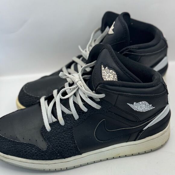 Nike Air Jordan 1 Retro 86 Pure Platinum Boys Size 7YW Black Rare - Picture 5 of 11